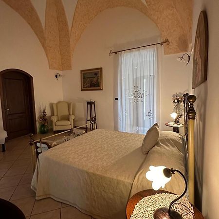 Donna Concetta Casa Vacanze Felline Eksteriør bilde